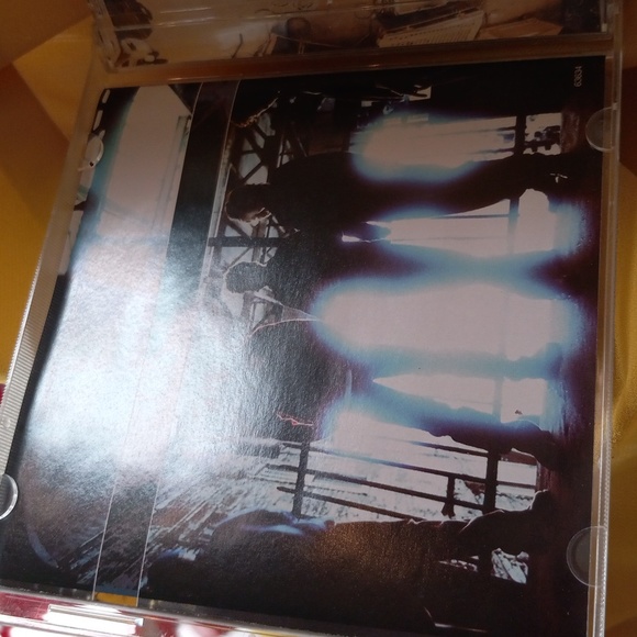 Ninedays "the madding crowd" CD - Picture 6 of 6